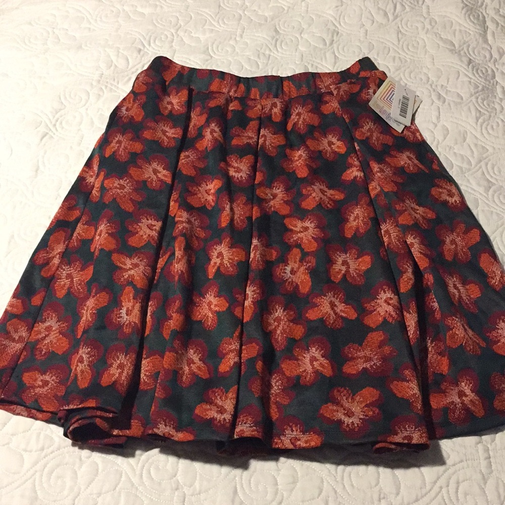 Lularoe Jacquard Madison size S NWT